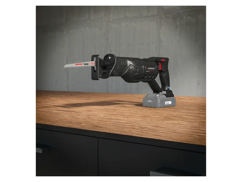 PARKSIDE PERFORMANCE® Scie sabre sans fil PSSAP 2028. sans batterie ni chargeur. 20 V