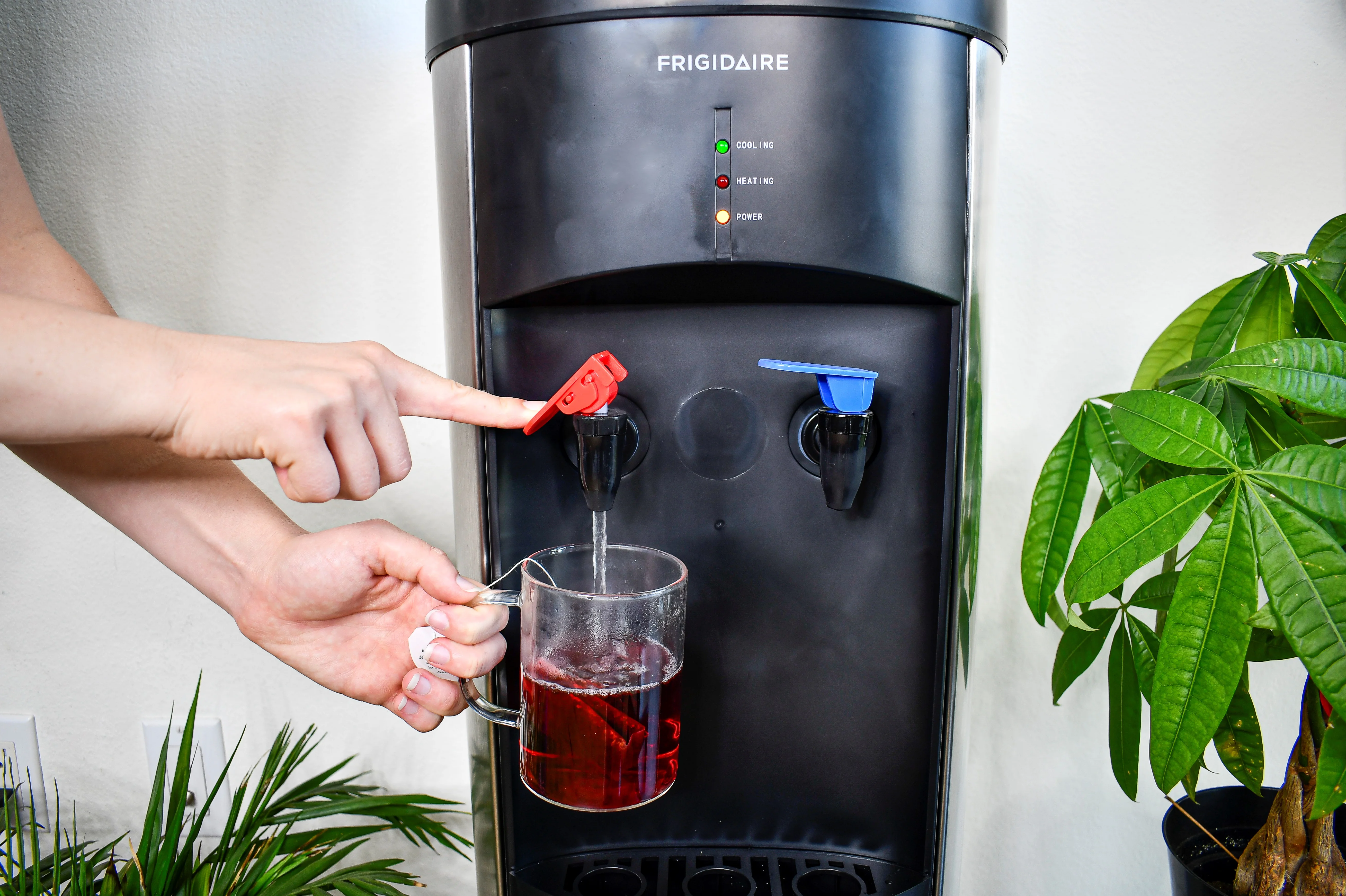 Frigidaire, Water Dispenser, Stainless Steel